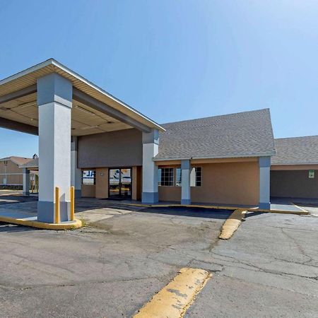 Econo Lodge Pryor Creek Ngoại thất bức ảnh