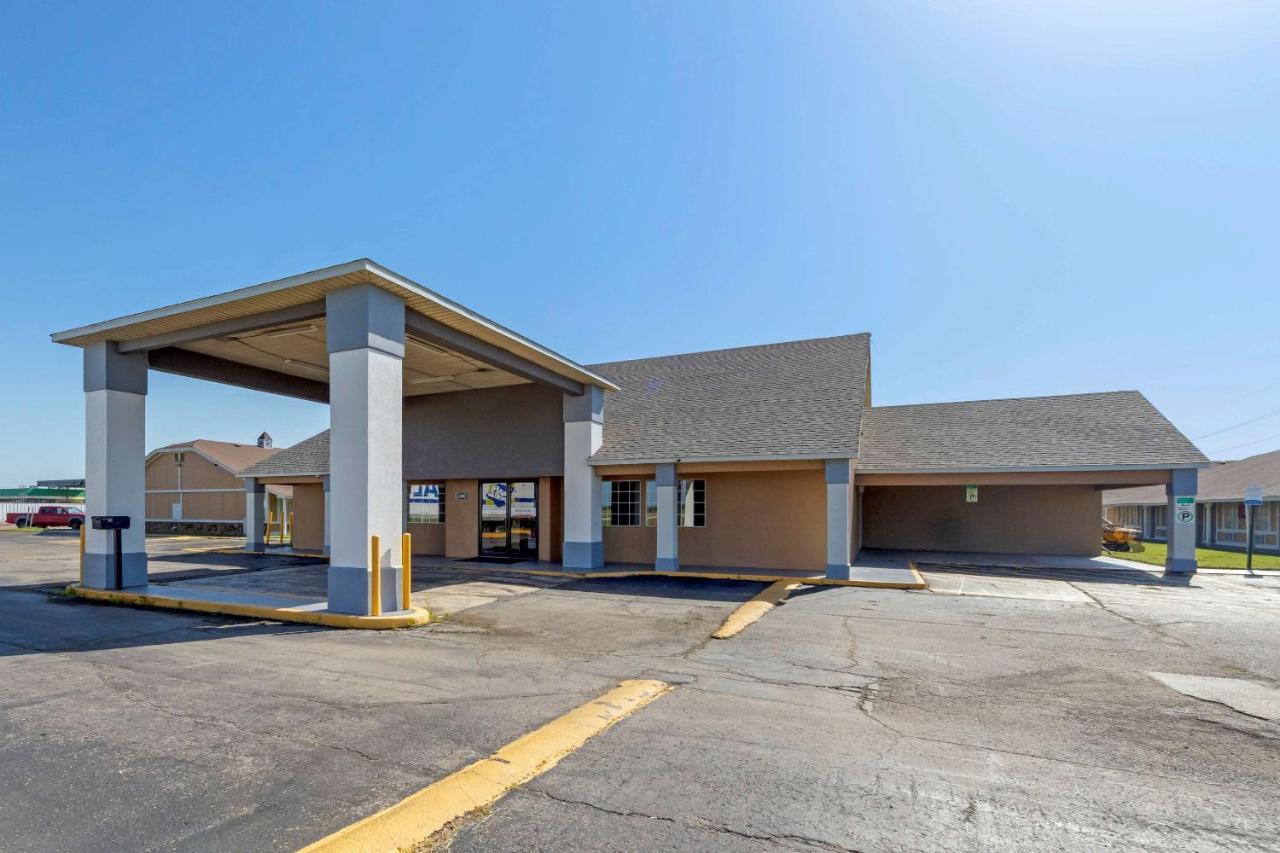 Econo Lodge Pryor Creek Ngoại thất bức ảnh