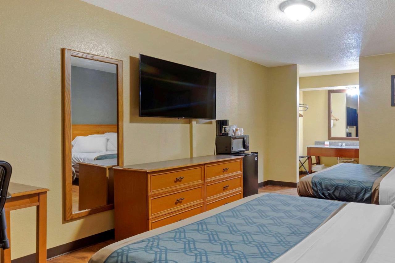 Econo Lodge Pryor Creek Ngoại thất bức ảnh
