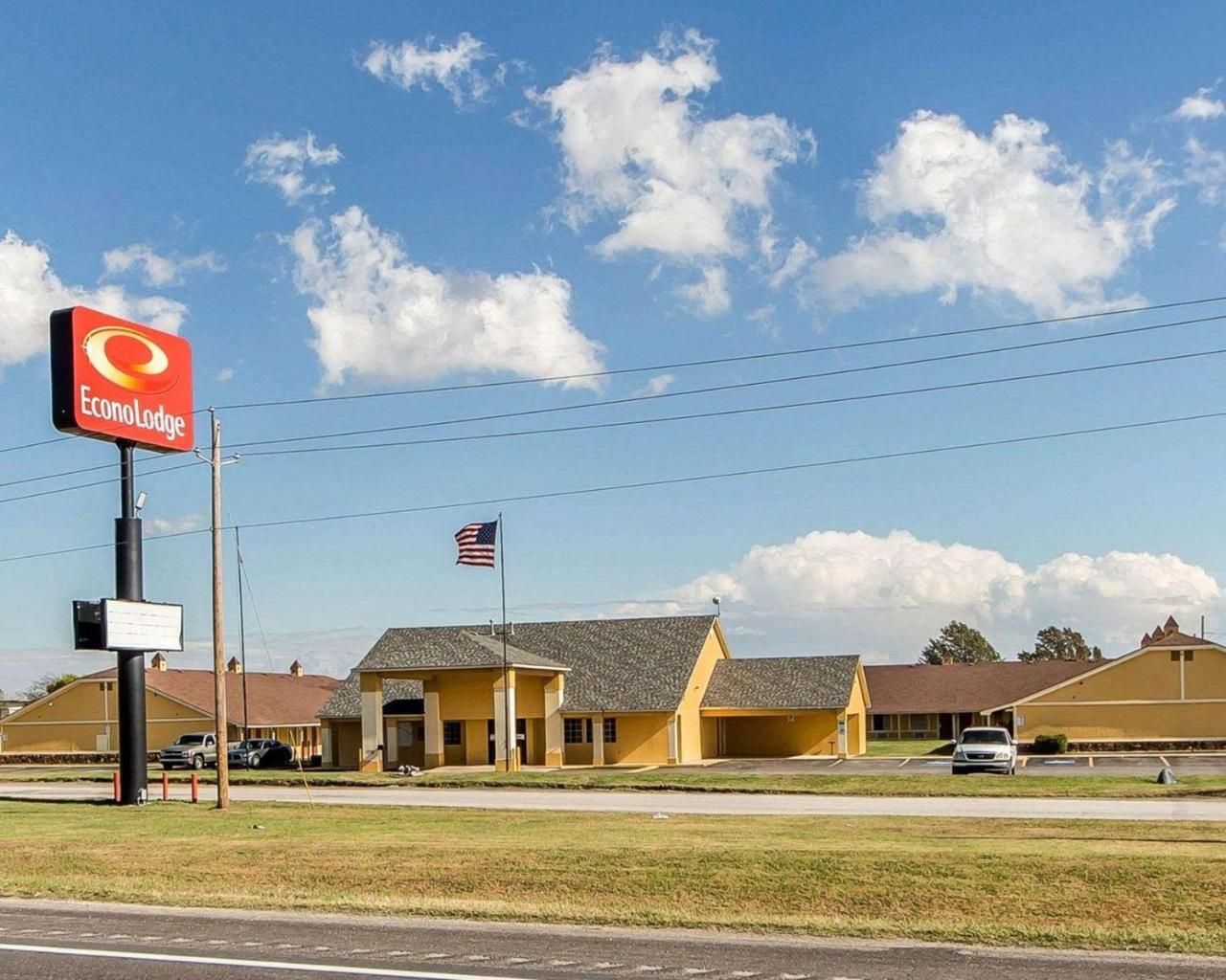 Econo Lodge Pryor Creek Ngoại thất bức ảnh