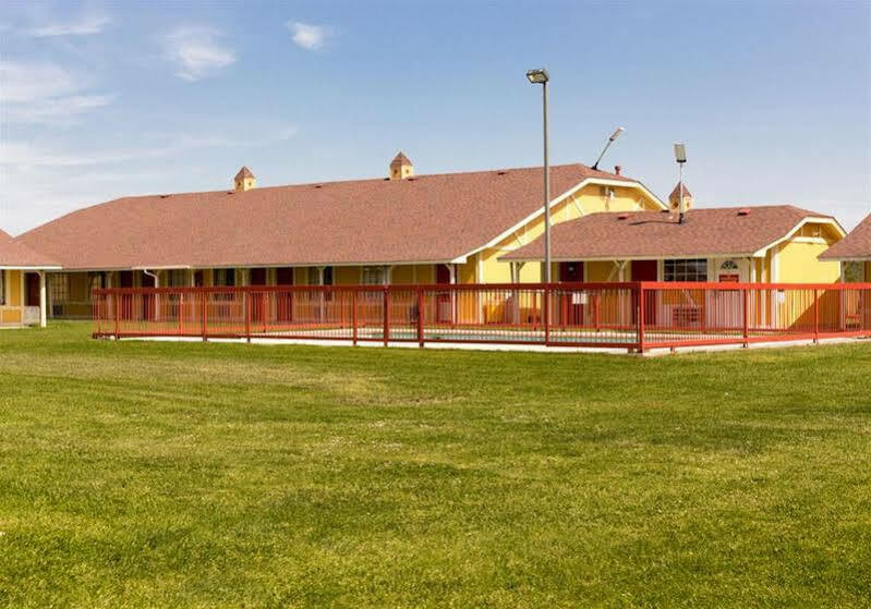 Econo Lodge Pryor Creek Ngoại thất bức ảnh